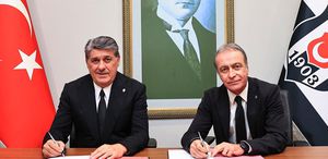 Portekiz’e uçtular Beşiktaş yeni hocasına kavuşmaya hazırlanıyor