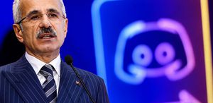 Bakan Uraloğlu: Discord’u yeniden erişime açacağız