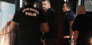 Buca Belediyesi’ne yönelik yolsuzluk soruşturmasında gözaltına alınan Belediye Başkanı Görkem Duman ve eski Belediye Başkanı Erhan Kılıç tutuklandı