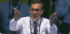 Şekip Mosturoğlu: Genel kurula mı geldiniz, yoksa maça mı