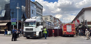 Cinayet gibi kaza Talihsiz emlakçının ölüm anı anbean kamerada