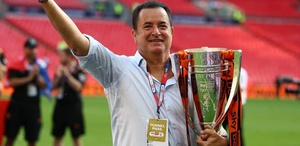 Acun Ilıcalı ve Galatasaray arasında transfer savaşı Çuvalla para istiyorlar