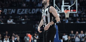 Beşiktaş’tan ayrılan Yiğit Arslan, Trabzonspor’a imza attı