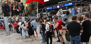 Almanya’da telsiz arızası nedeniyle ülke genelinde tren seferleri durduruldu