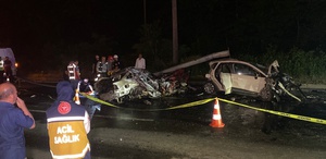Katliam gibi zincirleme kaza Araçlar alev aldı, 3 kişi feci şekilde can verdi