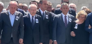 Cenazeye damga vuran görüntü: Kılıçdaroğlu, İnce, Başarır ve Özel aynı karede