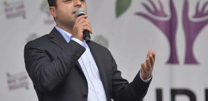 Başak Demirtaş, Selahattin Demirtaş’ın yeni fotoğrafını paylaştı