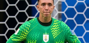 Muslera’dan yine çok büyük bir hata Koca ülkenin hayalleriyle oynadı