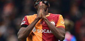 Osimhen’in İngiliz devine transferi iptal
