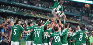 Dördüncü maçında da gol yemeyen Meksika, Ekvador’u evine gönderdi