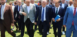 Bakan Bak’tan stadyum müjdesi: Yeni sezona yetişecek
