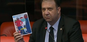 O milletvekilinin istediği oldu Ardahan Valisi artık görevde değil