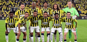 Taraftarlar gitsin diye yolunu gözlüyordu Takımda kalacağı açıklandı