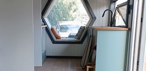 Burcu öğretmene polislerden güzel haber Çalınan tiny house’u bulundu