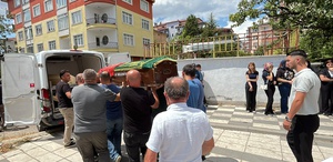Genç sevgililerin acı sonu Uçurumun dibinde can verdiler