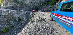 Antalya’da korkunç kaza: Uçuruma yuvarlanan otomobildeki 5 kişi can verdi