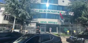 Babacan’dan Davutoğlu’na ziyaret