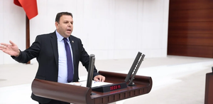 Edirne Milletvekili Ediz Ün, yeniden CHP’ye katıldı