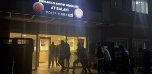 Baltalı dehşet anları kamerada 17 yaşındaki çocuğa böyle saldırdılar