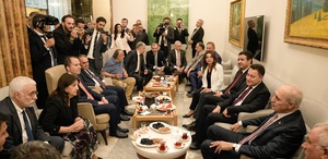 Meclis kulisinde dikkat çeken diyalog Babacan’ın sözlerine Ala’dan “bambu ağacı“ yanıtı