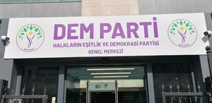 DEM Parti’den Diyarbakır’da 4 eş başkan hakkında geçici uzaklaştırma kararı