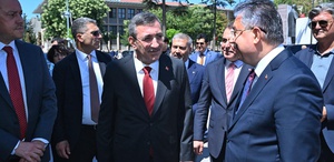 Cumhurbaşkanı Yardımcısı Yılmaz: Vatandaşın ’yastık altı’ Merkez Bankası rezervinden büyük