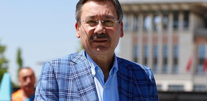 Melih Gökçek’ten Mansur Yavaş’a teşekkür: Doğrusunu yapıyorsun