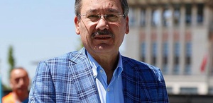 Eski ABB Başkanı Melih Gökçek hakkında yurt dışındaki şirketlere kayıt dışı para aktarıldığı iddialarına ilişkin resen soruşturma başlatıldı.