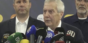 Aziz Yıldırım’dan derbi sonrası olay sözler: Gerekirse ligleri 1 yıl ertelesinler