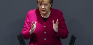 Almanya’daki seçim sonucu Merkel’i sarstı: Kalbim kan ağlıyor
