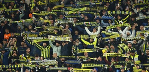 Fenerbahçe taraftarından yıldız isme tepki