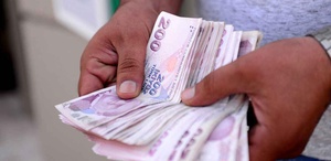 Sürücüler güne dev zamla uyandı Motorin 100 TL sınırına dayandı