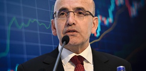 Bakan Şimşek: Piyasalarda yaşananlar sınırlı sayıda fonda gerçekleşti, genele yayılmış risk yok