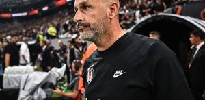Vincenzo Italiano’dan Beşiktaş taraftarına sevgi dolu sözler: Elimde olsa 42 bin kişiyi tek tek...