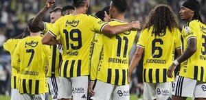Fenerbahçe’nin yıldızından alkışlanacak hareket Çuvalla parayı geri verdi