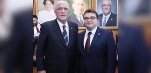 İYİ Partili başkana saldırı Otomobiline binerken darbedildi