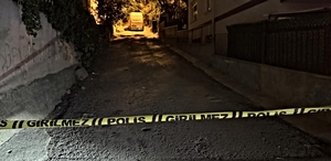 Ankara’da dehşet Aynı dairede 3 ceset bulundu, fail kalabalığın arasından polisi izledi