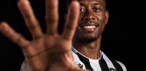 İmzayı attı Dünyaca ünlü Alaba’dan 34 yaşında sürpriz transfer