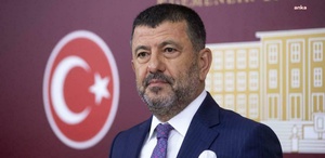 Veli Ağbaba pazarda fenalaşıp yere yığıldı Yoğun bakıma kaldırıldı