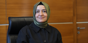 Gazeteci İsmail Kılıçarslan’dan Fatma Betül Sayan Kaya’ya zehir zemberek sözler: 165 milyon lirayı nereden buldun