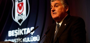 Beşiktaş’ta Serdal Adalı ve yönetimi ibra edildi
