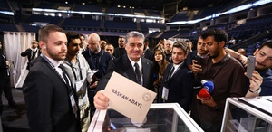 Beşiktaş Başkanı Serdal Adalı: ’Temizlik tamamlanana kadar ligler ertelenmeli’