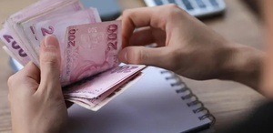 Emekli ve memur zammı ne kadar olacak Uzman isim en düşük emekli maaşı için rakam verdi