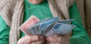 Emekli maaşlarında zam hesabı netleşiyor İlk rakam ortaya çıktı