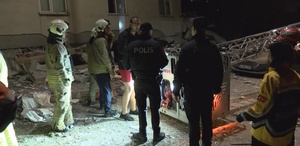 Çöken binadan kurtarılan vatandaş: Binamız çatlaktı, çatır çatır ses duyuluyordu