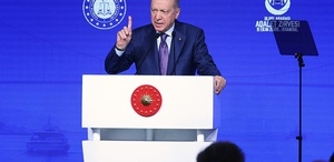 Cumhurbaşkanı Erdoğan’dan dünyaya sert mesaj: Türkiye gerekirse sıkıntı çeker ama sırtını dönmez