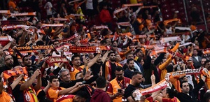 Galatasaraylı yıldıza RAMS Park’ta şok protesto Islıklarla çıktı