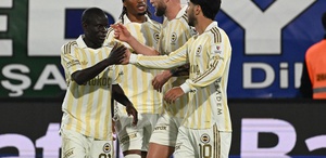 Rize’de gövde gösterisi Fenerbahçe 3 puanı 3 golle aldı