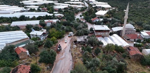 Antalya Demre’de sel felaketi Başkan: 100 yıllık tarihte böyle yağış görmedik