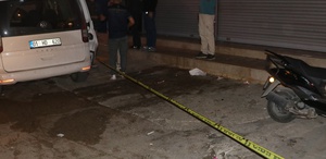 Adana Seyhan’da bir iş yerinde tabancayla vurulan 16 yaşındaki genç ağır yaralandı